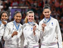 Marie-Florence Cadassamy, Coraline Vitalis, Auriane Mallo-Breton et Alexandra Louis-Marie : médaille d'argent en escrime Marie-Florence Cadassamy, Coraline Vitalis, Auriane Mallo-Breton et Alexandra Louis-Marie : médaille d'argent en escrime