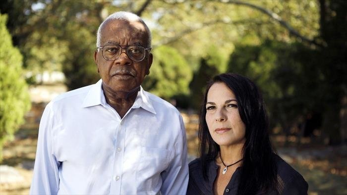 Femmes de mafieux avec Trevor McDonald