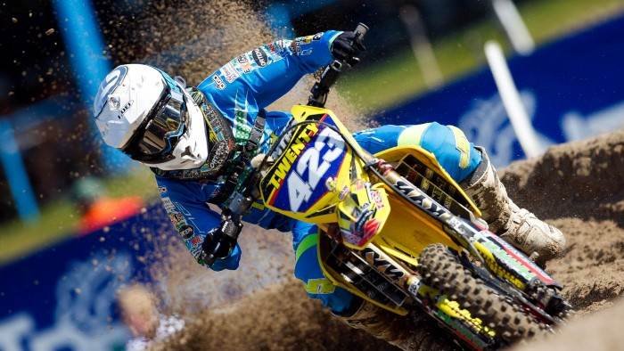 FIM MX Behind the Gate