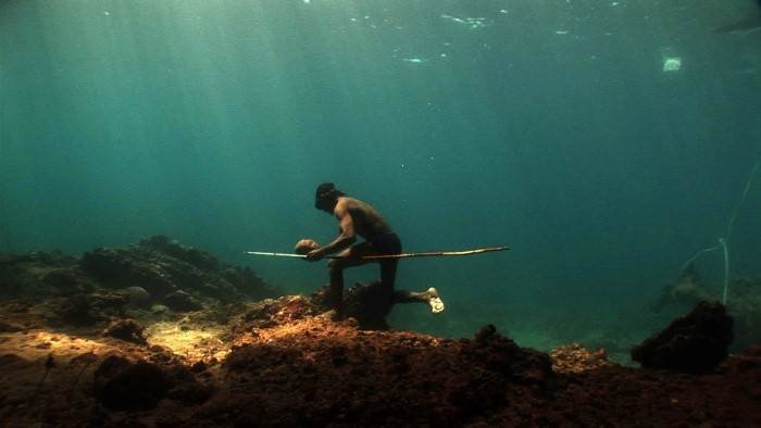 Les Moken, une vie aquatique