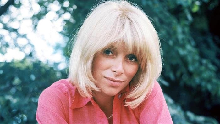 Mireille Darc, la femme libre