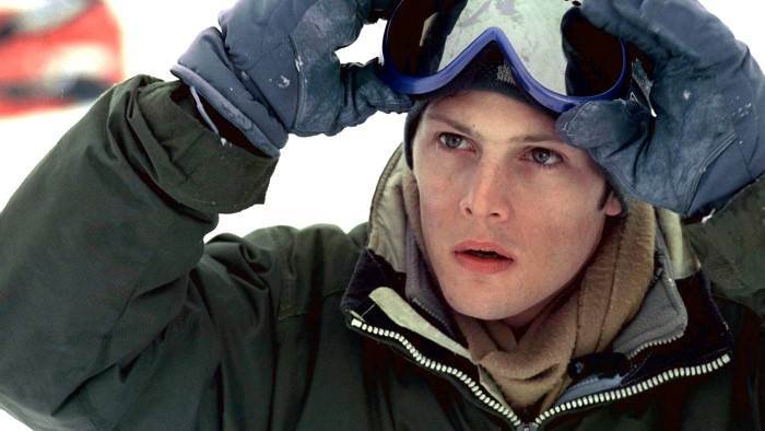 Snowboarder