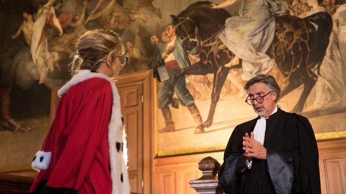 Tout l'accuse