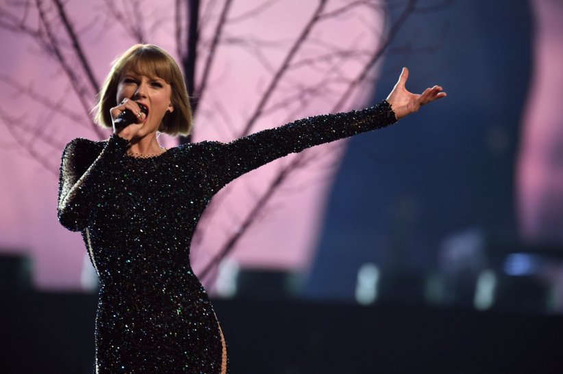 Taylor Swift, nerveuse devant ses idoles Taylor Swift, nerveuse devant ses idoles