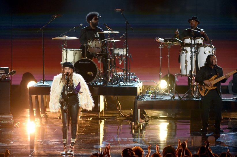 "You Got Me" : The Roots jouent sur l'adage "loin des yeux du coeur" "You Got Me" : The Roots jouent sur l'adage "loin des yeux du coeur"