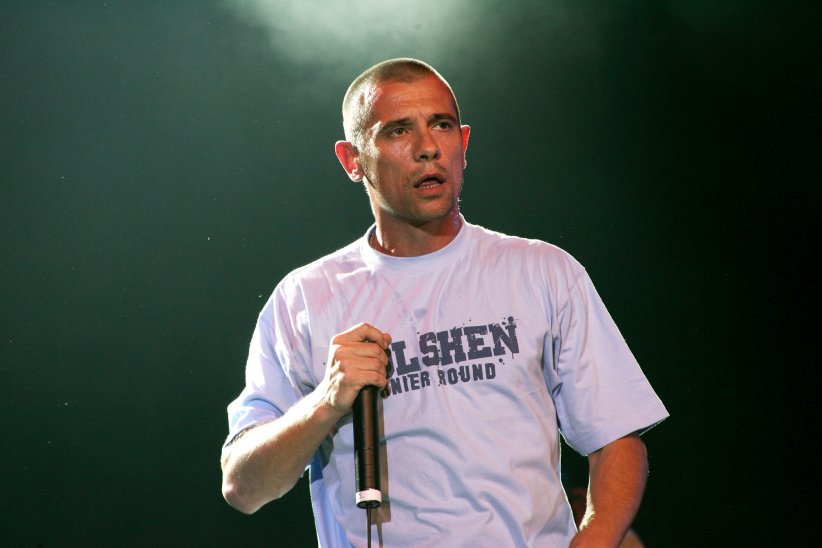 "Un ange dans le ciel" : Kool Shen chante pour son amour disparu "Un ange dans le ciel" : Kool Shen chante pour son amour disparu