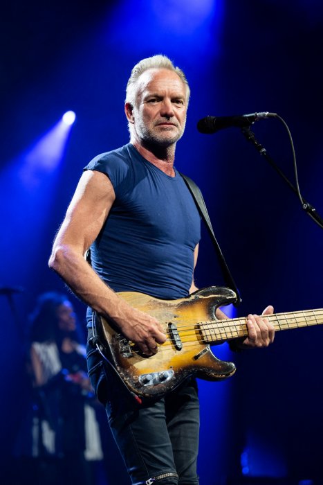 Reste : Gims s'offre le légendaire Sting Reste : Gims s'offre le légendaire Sting