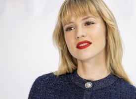 Angèle reprend Hélène Ségara pour le mois des fiertés