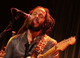 Ziggy Marley invite Ben Harper, Alanis Morisette et Sheryl Crow sur son album