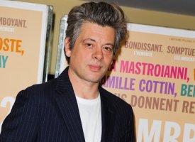 Benjamin Biolay : un nouveau titre qui résonne dans l'actualité