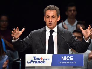 Nicolas Sarkozy s'&quot;emmerde&quot; et veut &quot;gagner beaucoup d'argent&quot;