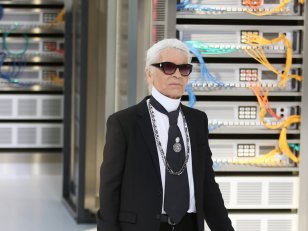 Karl Lagerfeld va lancer une ligne de make-up avec L'Oréal Paris