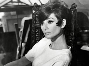 Audrey Brow : comment se faire des sourcils à la Audrey Hepburn ?