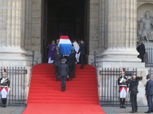 Décès de Jacques Chirac : ces stars présentes à ses funérailles