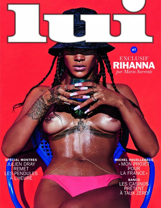 Rihanna : seins nus pour rien que pour Lui ?