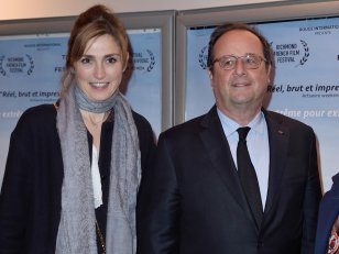 Julie Gayet et François Hollande s'affichent sur le tapis rouge