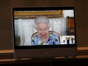 Elizabeth II : son retour tout sourire en visio depuis le décès de prince Philip