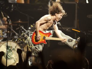 Eddie Van Halen : pluie d'hommages suite à l'annonce de son décès