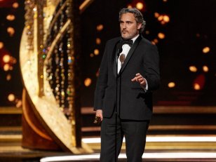 Kitbag : Joaquin Phoenix dans la peau de Napoléon pour un biopic épique