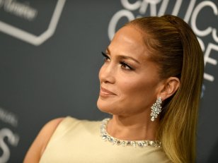 Jennifer Lopez bientôt dans une comédie romantique avec Owen Wilson