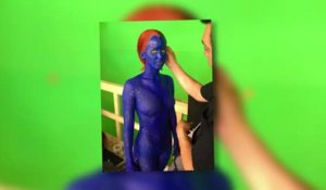 Jennifer Lawrence nue et peinte en bleue pour son rôle de Mystique dans X-Men
