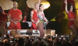Jennifer Lopez prouve qu'elle est toujours la reine des fesses