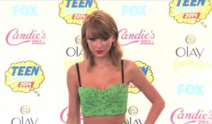 Taylor Swift retourne à New York après avoir manqué les EMAs pour aller voir la pièce de son frère