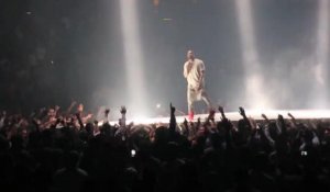 Kanye West repousse des dates de concert à cause d'un accident