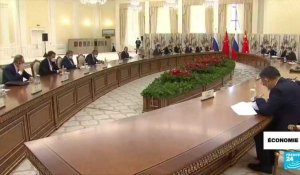 En Ouzbékistan, Vladimir Poutine affiche ses bonnes relations avec Xi Jinping