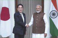 Inde: Modi reçoit le Premier ministre japonais pour des discussions sur le commerce et la Chine