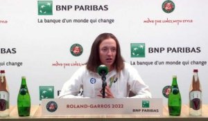 Roland-Garros 2022 - Iga Swiatek on Amélie Mauresmo's explanation of her choices for night sessions : "Yes, disappointing and even surprising, because she's on the WTA side"