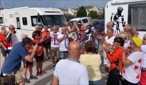 A 69 ans, Mimi vient de boucler un tour de France à vélo de 5 000 km 