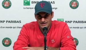 Roland-Garros 2021 - Roger Federer : "Pour moi, c'est pas normal d'être de nouveau sur un terrain, de pouvoir jouer 3h30"