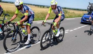 Arras: le cycliste Adrien Petit à l'honneur dans la vitrine de La Prairie pour le Tour de France