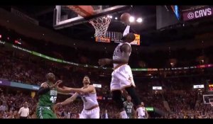 Zap Sport 24 mai : LeBron James et les Cavaliers l'emportent à nouveau face aux Celtics (vidéo)