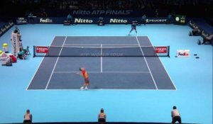 ATP - Nitto ATP Finals 2018 - Roger Federer s'agace..., l'arbitre chaise  l'avertit !