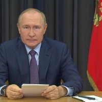 Russie: Poutine dit attendre une récolte de céréales record en 2022