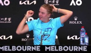 Open d'Australie 2023 - Linda Fruhvirtova : "I'm still 17. It's my second main draw appearance in a Grand Slam. I'm through to the second week, last 16 in such a big tournament"