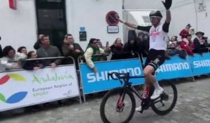 Tour d'Andalousie 2023 - Tim Wellens gagne la 3e étape en Andalousie devant Pierre Latour