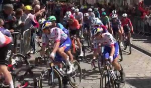 Béthune : passage du Tour de France sur ma Grand-Place