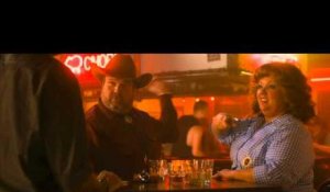 Official clip from 'Identity Thief': 'Sandy meets Diana at Big Chuck's Bar'