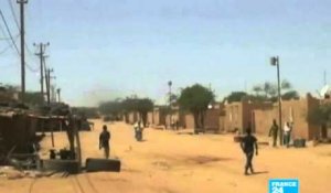 Les militaires français sillonnent le Sahel à la recherche des otages