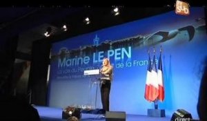Présidentielle: Marine Le Pen à Palavas-les-Flots