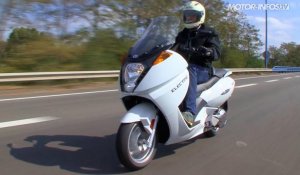 Video Vectrix VX-1 Li+ : le scooter américain passe enfin au Lithium !