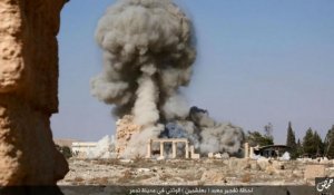 En images : l'EI détruit un temple à Palmyre et poste les photos sur Internet