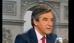 Lui président, François Fillon organisera cinq référendums