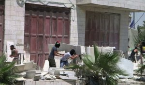 Hébron: heurts entre Palestiniens et police israélienne (2)