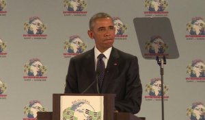 Kenya: Obama entame sa visite en plaisantant sur ses origines