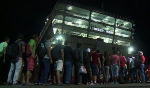 Kos: l'enregistrement des réfugiés a débuté sur le ferry