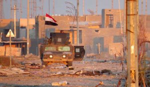 L'EI bousculé, entre attaque éclair à Riyadh et bataille rangée à Ramadi